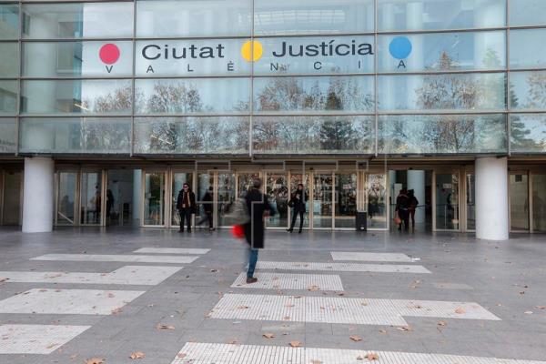 cláusula de gastos valencia